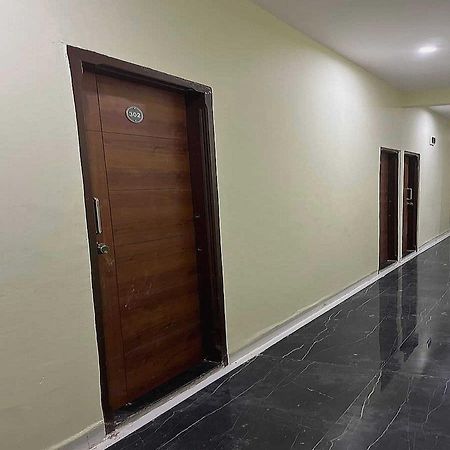 Hotel O Pravin Executive Gangapur  المظهر الخارجي الصورة